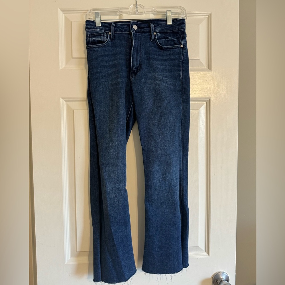 Just black dark wash cropped kick out jeans